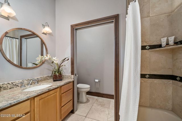 5231 N Winnetka Court, Tucson, AZ 85749