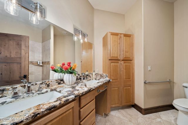 5231 N Winnetka Court, Tucson, AZ 85749