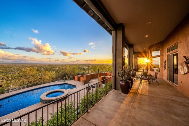 5231 N Winnetka Court, Tucson, AZ 85749