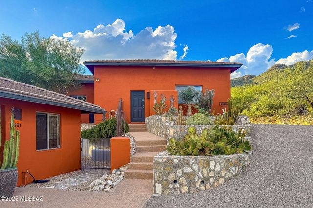 5231 N Winnetka Court, Tucson, AZ 85749