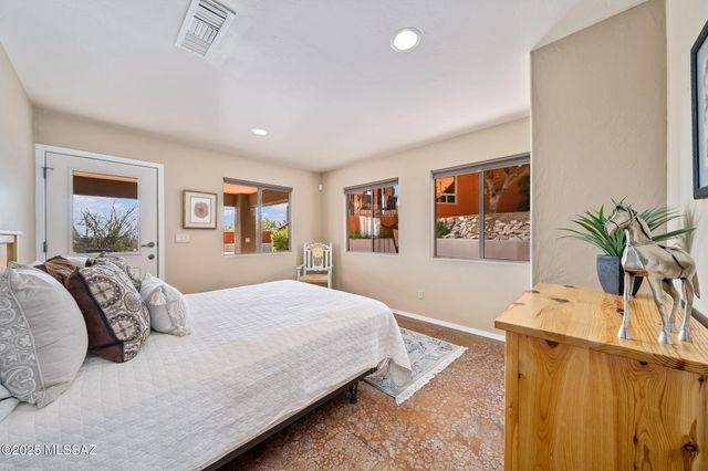 5231 N Winnetka Court, Tucson, AZ 85749