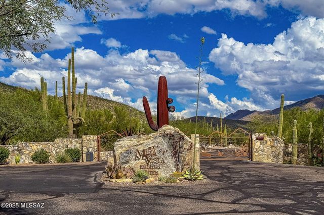 5231 N Winnetka Court, Tucson, AZ 85749