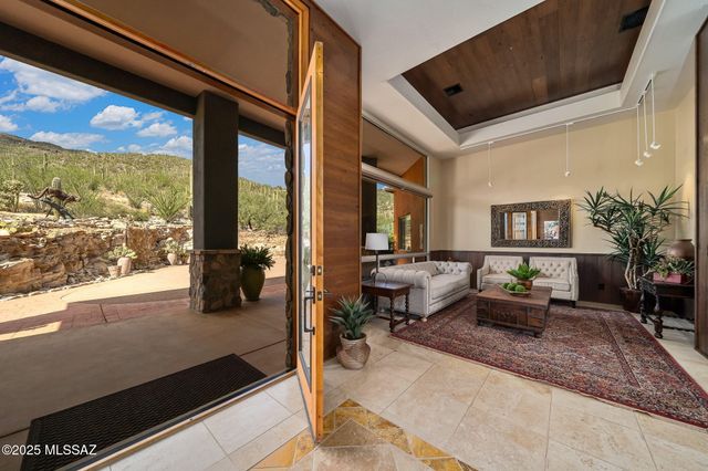 5231 N Winnetka Court, Tucson, AZ 85749