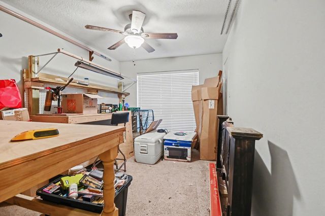 2914 Overland Trail, Dickinson, TX 77539