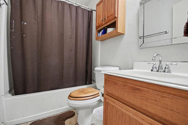 2914 Overland Trail, Dickinson, TX 77539