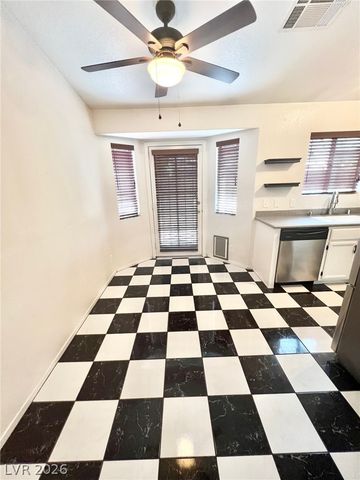 8116 Cimarron Ridge Drive, Las Vegas, NV 89128