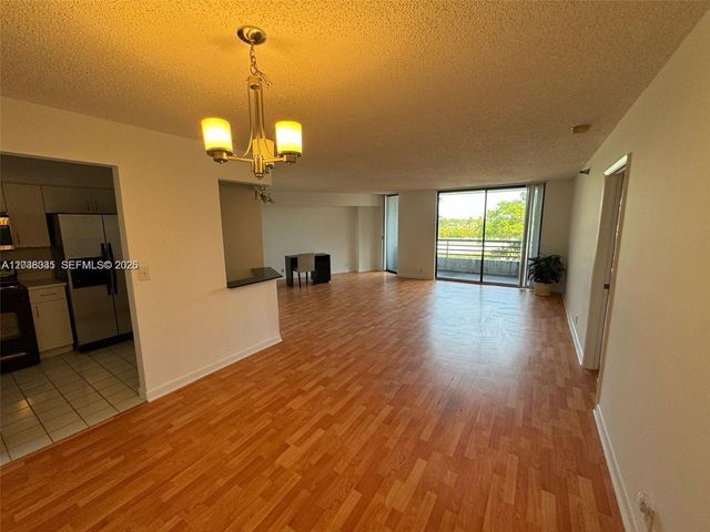 3300 NE 191st Street 410, Aventura, FL 33180