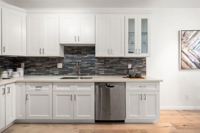 453 Cork Harbour Circle E, Redwood City, CA 94065