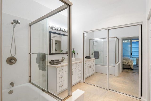 453 Cork Harbour Circle E, Redwood City, CA 94065