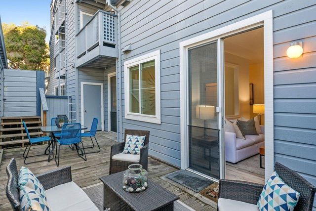 453 Cork Harbour Circle E, Redwood City, CA 94065