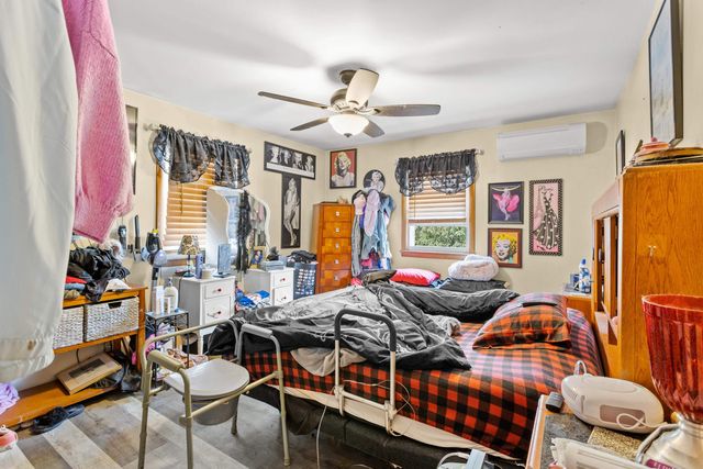 25 S Wilson Street, Manchester, NH 03103