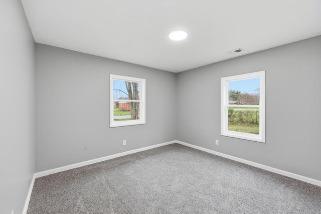 185 Reffitt Road, Jeffersonville, KY 40337