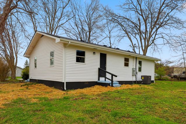 185 Reffitt Road, Jeffersonville, KY 40337