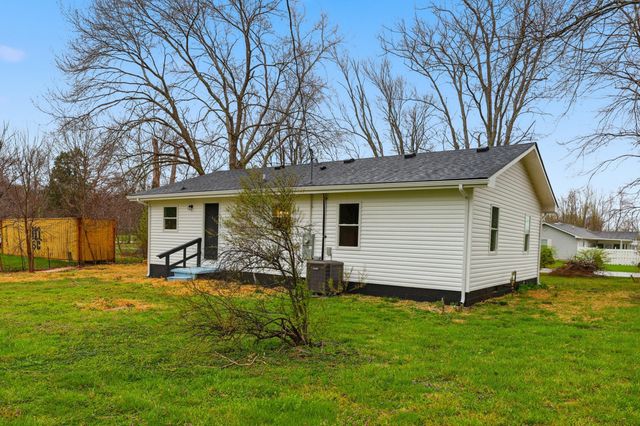 185 Reffitt Road, Jeffersonville, KY 40337
