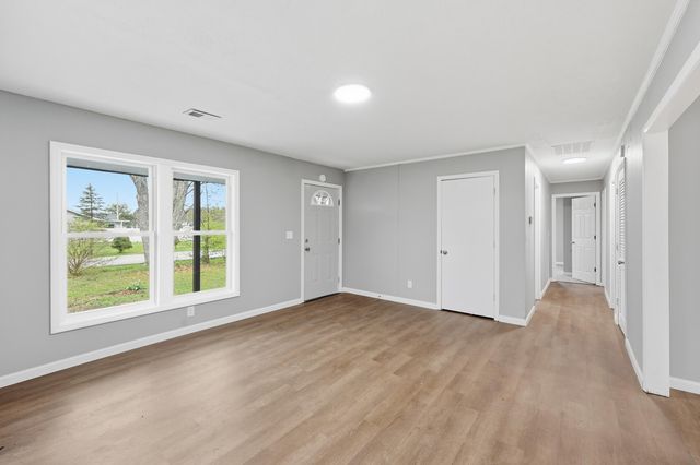 185 Reffitt Road, Jeffersonville, KY 40337