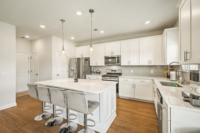 418 Carrara Drive, Summerville, SC 29486
