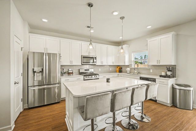 418 Carrara Drive, Summerville, SC 29486