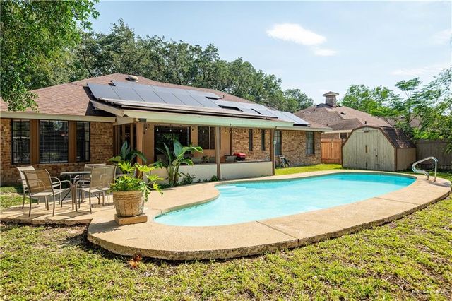 2105 Nightingale W Avenue, Mcallen, TX 78504