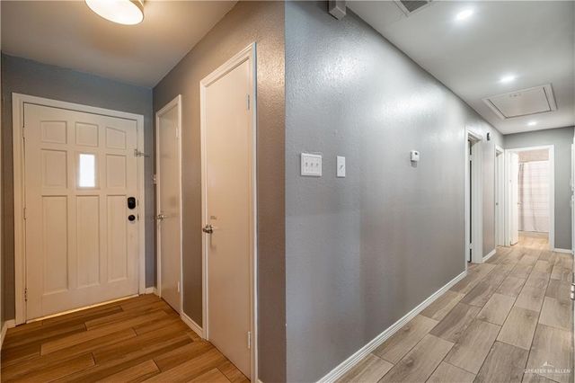 2105 Nightingale W Avenue, Mcallen, TX 78504