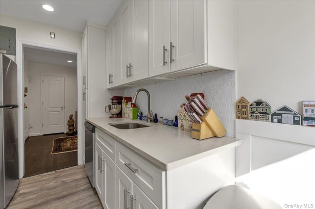 1203 E Broadway G22, Hewlett, NY 11557