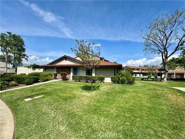 9837 Vail, Montclair, CA 91763