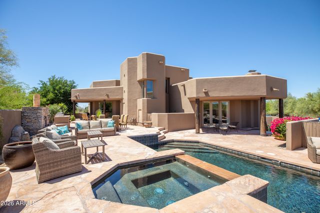 8510 E DYNAMITE Boulevard, Scottsdale, AZ 85266