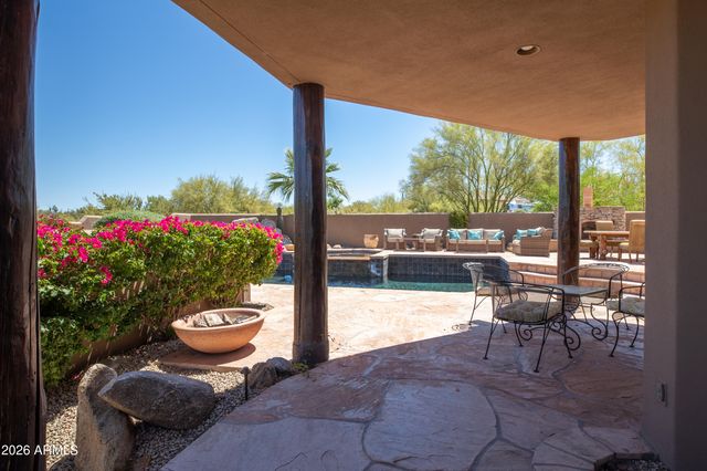 8510 E DYNAMITE Boulevard, Scottsdale, AZ 85266