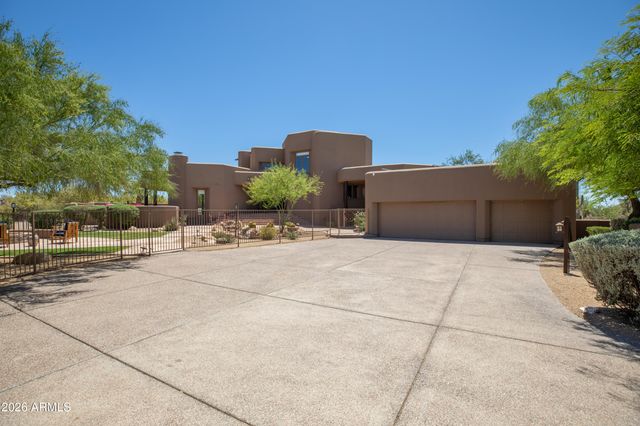 8510 E DYNAMITE Boulevard, Scottsdale, AZ 85266