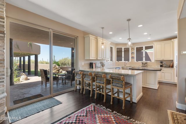 8510 E DYNAMITE Boulevard, Scottsdale, AZ 85266