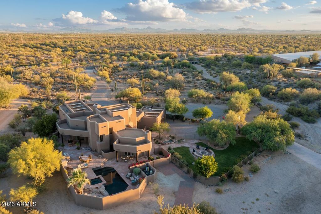 8510 E DYNAMITE Boulevard, Scottsdale, AZ 85266