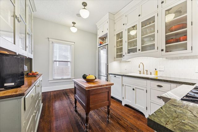 416 Highland Street, Houston, TX 77009