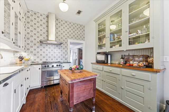 416 Highland Street, Houston, TX 77009