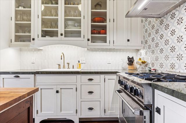 416 Highland Street, Houston, TX 77009