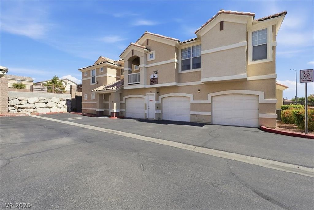 5855 Valley Drive 1017, North Las Vegas, NV 89031