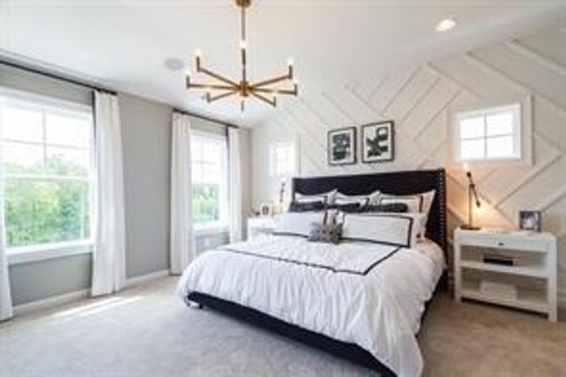 26 Lochurst Lane, Roswell, GA 30076