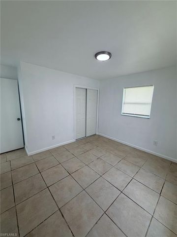 5549 7th AVE 5549, Fort Myers, FL 33907