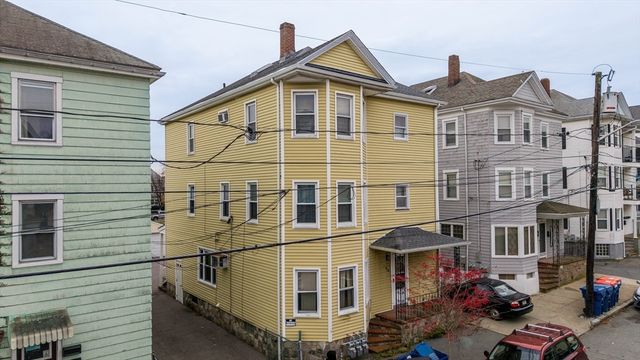 108 Phillips Ave, New Bedford, MA 02746