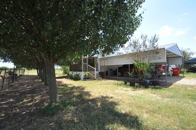 806 N Fm 1752, Savoy, TX 75479