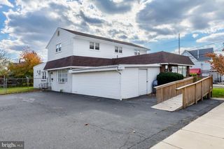 40 W KINGS HWY, Mount Ephraim, NJ 08059