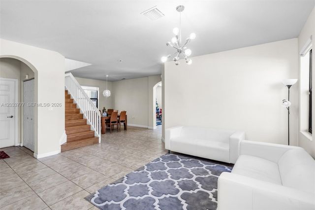 8894 W 34th Avenue, Hialeah, FL 33018