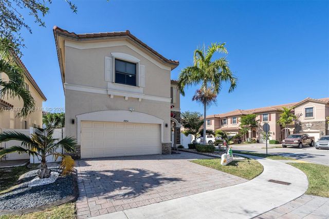 8894 W 34th Avenue, Hialeah, FL 33018
