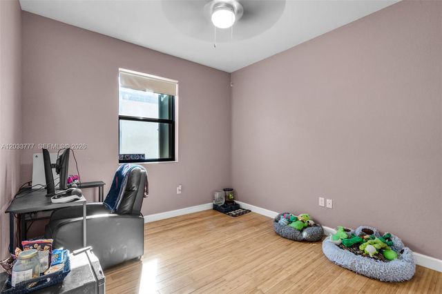 8894 W 34th Avenue, Hialeah, FL 33018