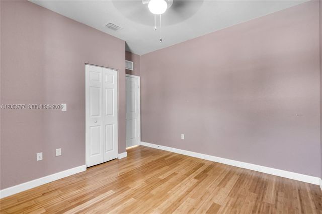 8894 W 34th Avenue, Hialeah, FL 33018