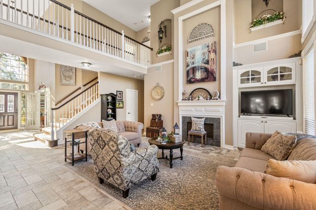 13815 Lakewood Crossing Boulevard, Houston, TX 77070