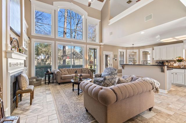 13815 Lakewood Crossing Boulevard, Houston, TX 77070