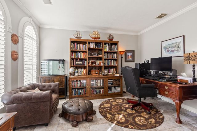 13815 Lakewood Crossing Boulevard, Houston, TX 77070