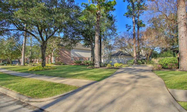 13815 Lakewood Crossing Boulevard, Houston, TX 77070