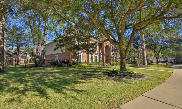13815 Lakewood Crossing Boulevard, Houston, TX 77070