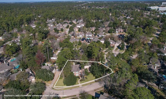 13815 Lakewood Crossing Boulevard, Houston, TX 77070
