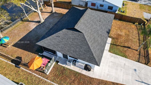 4543 SE Dryfus Ave, Stuart, FL 34997